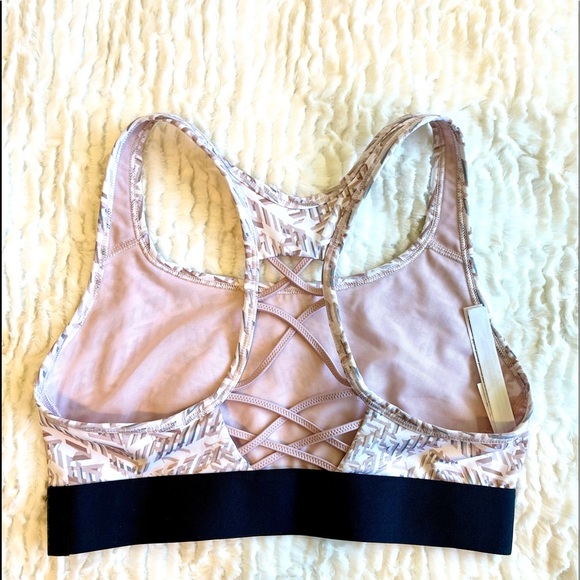 EUC M Victoria Secret Sport Sports Athletic Wear Bra Top - Picture 2 of 3